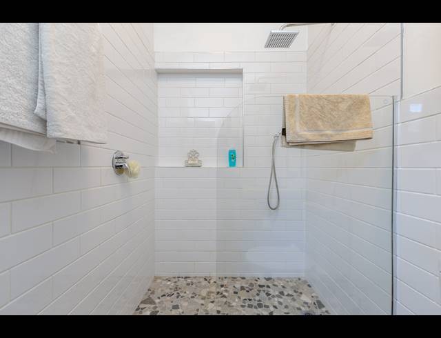 1 BEDROOM GATED ESTATE TO LET IN DEVILS PEAK ESTATE